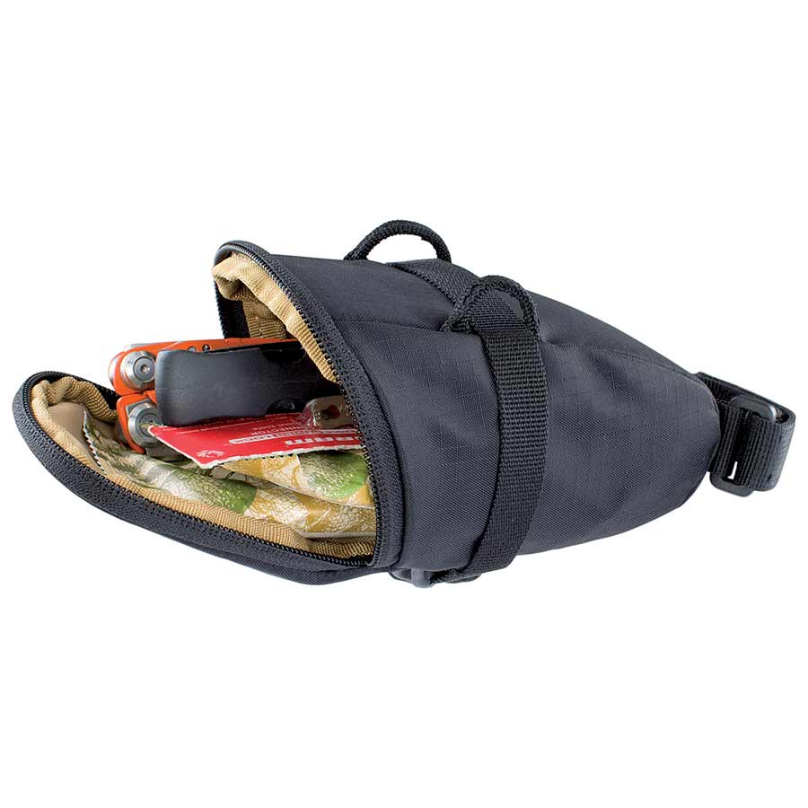 Seat Bag M, Seat Bag, 0.7L, Black