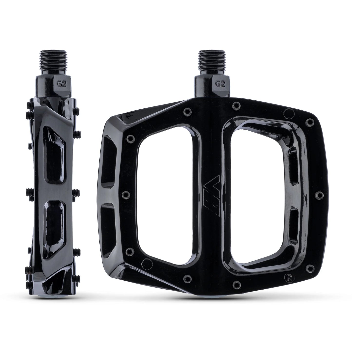 V8 V2 Flat Pedal